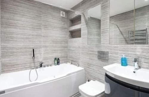 Frognal and Fitzjohns Maison | Fabulous House in Hampstead (FAV41)