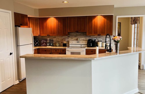 Dushore Maison | Scenic Mountain View Getaway