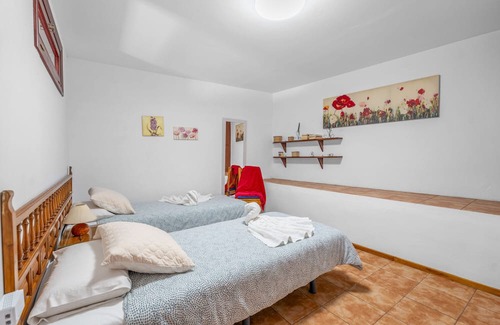 Vallehermoso Appartement | Apartment 'Telégrafos' with Mountain View, Private Terrace and Wi-Fi