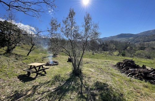 Arpino Autre | Spacious double room in an old farmhouse recently renovated with exposed beams.