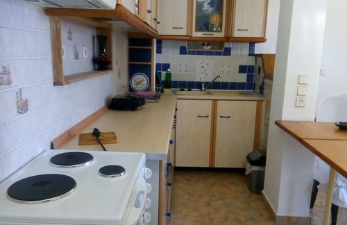 Evdilos Maison | Bella Vista GuesthousenCosy studio apt. w/sea view, front yard,10' to Evdilos
