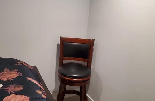 West Pullman Maison | Cozy 1-bedroom house in charming Chicago with WiFi, AC
