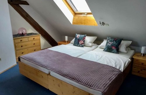 Maikammer Appartement | Holiday apartment Weingut Deck