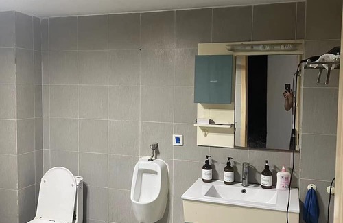 Jiang Bei Appartement | Friendly shared gay guesthouse in Guanyinqiao, Chongqing.