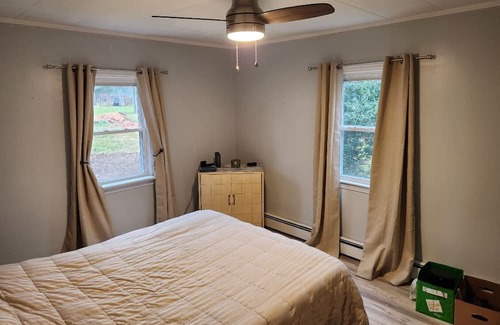 Kittery Maison | Farm Fun Beach Sun in Enchanting Kittery Maine Best of All Amenities