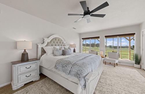Leon Junction Autre | Lakeside Farmhouse with Pool on 142 Acres near Temple, Texas