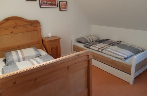 Volkenroth Appartement | Ferienwohnung Völkenroth - Appartement/fewo, Bad, WC, 2 Schlafräume