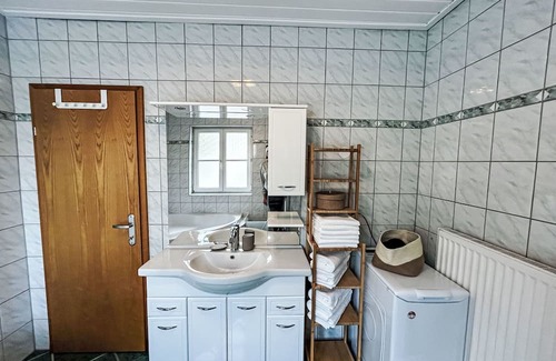 Velden am Worther See Appartement | Rachel by Interhome