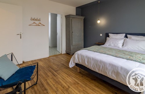 Saint Maurille Cottage | Gite Les Ponts-de-Cé, 3 bedrooms, 6 persons