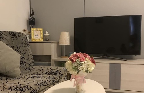 Macau Appartement | Cozy Getaway at Oriental Lisboa with Stunning HKZMacau Bridge View