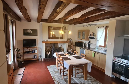 Saint-Vincent-du-Lorouer Maison | Gîte La Fermette 72 en Pleine Nature Entourée de Chevaux à 15 des 24h du Mans