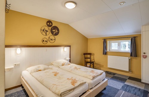 Wanroij Autre | Cozy Farm Stay With Lots of Space for Relaxing