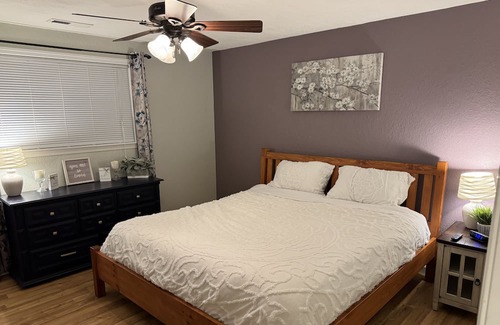 Thurston Maison | Cozy 3-bedroom house in enjoyable Springfield with AC