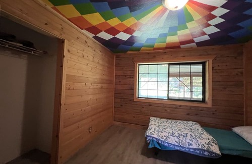 Mountain View Cabine | Hawaiian Forest Estate. 3 Cabins- Sleeps 15! 30 Minutes to Volcano National Park