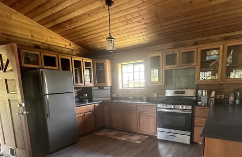 Mountain View Cabine | Hawaiian Forest Estate. 3 Cabins- Sleeps 15! 30 Minutes to Volcano National Park