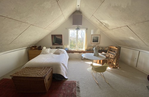 Aquebogue Maison | Landmark Barn in the Heart of North Fork Wine Country