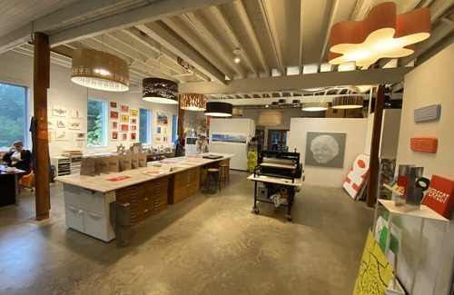 Aquebogue Maison | Landmark Barn in the Heart of North Fork Wine Country