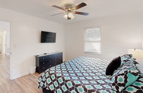 Salisbury Maison | Perfectly located home with deck, open layout, smart TVs, central AC, & W/D