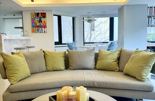 Daan Appartement | Luxury 3-bedroom apartment in Da'an Treeline Central Taipei with Elevator
