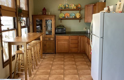 Havana Cabine | Family-friendly 2-bedroom cabin on Matanzas Beach, Havana with WiFi, AC