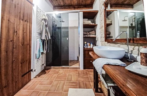 Pergola Maison | Vrbo Property