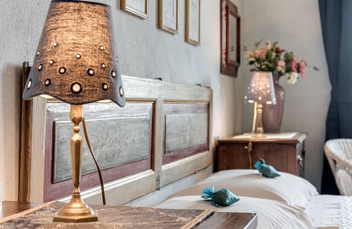 Borgo San Lorenzo Maison | Holiday Home 'Villa Porcigliano Olive Grove' with Private Terrace, Wi-Fi and Air Conditioning