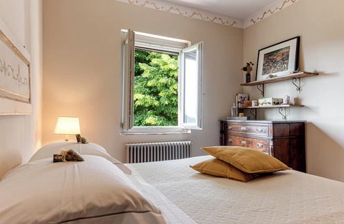 Borgo San Lorenzo Maison | Holiday Home 'Villa Porcigliano Olive Grove' with Private Terrace, Wi-Fi and Air Conditioning