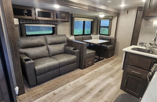Bel Air North Maison | Hide-a-way Haven - private glamping spot with pool access and outdoor extras