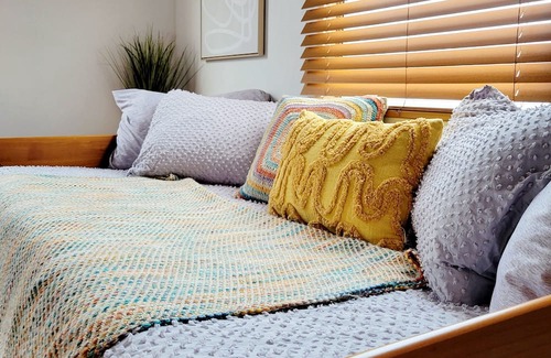 Fallon Maison | Beautiful 2BR Oasis on Maine St.