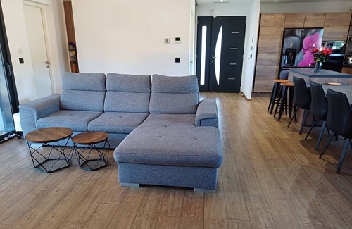 Payrin-Augmontel Maison | Villa Neuve Entière Jacuzzi Terrasse Privatif