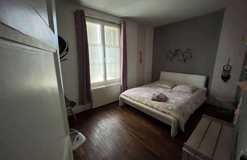 Maille Maison | Maison Typique au Cœur du Village de Maillé