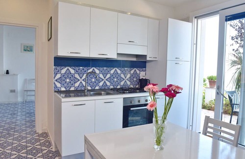 Giungano Appartement | Ferienwohnung Felice 3 in Castellabate mit Meerblick und Privater Terrasse