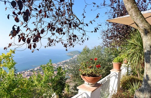 Giungano Appartement | Ferienwohnung Felice 3 in Castellabate mit Meerblick und Privater Terrasse