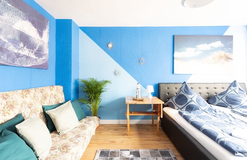 Neudorf-Nord Appartement | - Sea Apartment Duisburg Center & Parking Spaces & Kingsize Bett - Station Hbf -