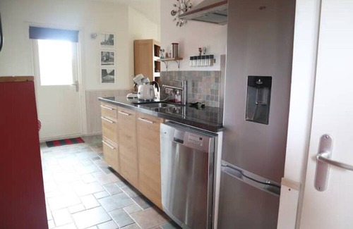 Lussan Appartement | Gîte Le Maél - Piscine & Spa Privatif