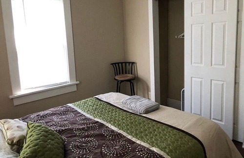 Robinson Maison | Right off of Main St in Robinson