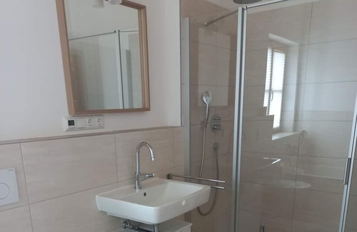 Munchen District Appartement | Neugebaute Ferienwohnung in Einer Ländlichen Umgebung