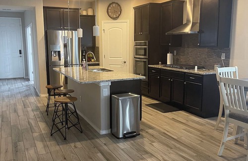 Tierra Oeste Maison | Charming 3-bedroom house with WiFi and AC in delightful Albuquerque
