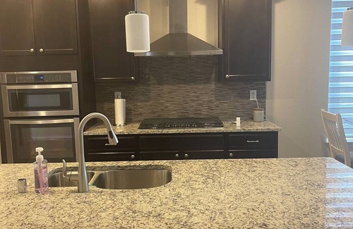 Tierra Oeste Maison | Charming 3-bedroom house with WiFi and AC in delightful Albuquerque