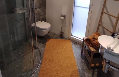 Hauteville Maison | Quiet studio - Modern & Comfortable