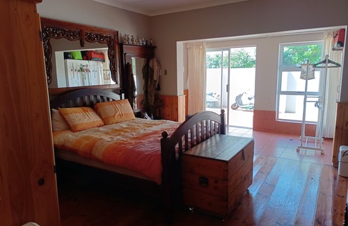 Gouritz Maison | Quaint Pet-Friendly Family Retreat: Just Steps Away from the Stunning Ocean
