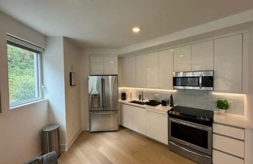 North Bergen Appartement | The Luxury studio! 7 Min ferry ride to NYC.