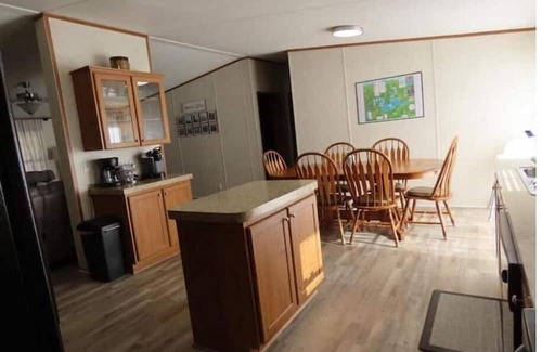 Karnack Maison | 3 Acre Waterfront Caddo Lake House w/Boat Dock
