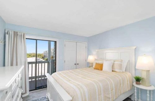 Emerald Isle Appartement | It's a Shore Thing-Pebble Beach - Emerald Isle, NC