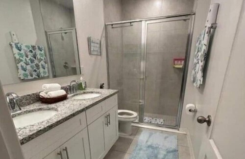 Glenwood Maison | Luxe Escape 3 mins from De Leon State Park