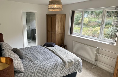 Corfe Maison | Impeccable 4-Bed House in Bournemouth