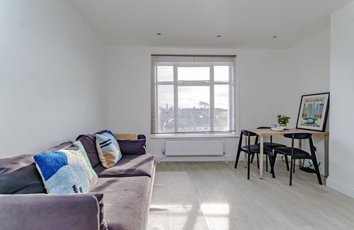 Broad Green Appartement | Luxury apartment with workspace