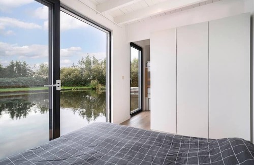 Oud Ade Location De Bateaux | Luxe houseboat 4 volw/2 kind op Kagerplassen (ZH)