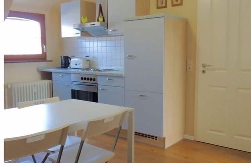 Rheinhausen Appartement | Bitto OH-Europapark Rust