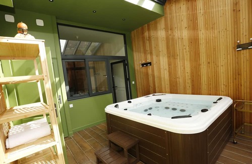 Cambrai Appartement | L Arbre d or Appart Hyper Centre SPA Couvert